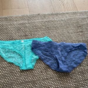 Set of 2 Victoria's Secret Blue & Teal Lace Panties Underwear Size Medium